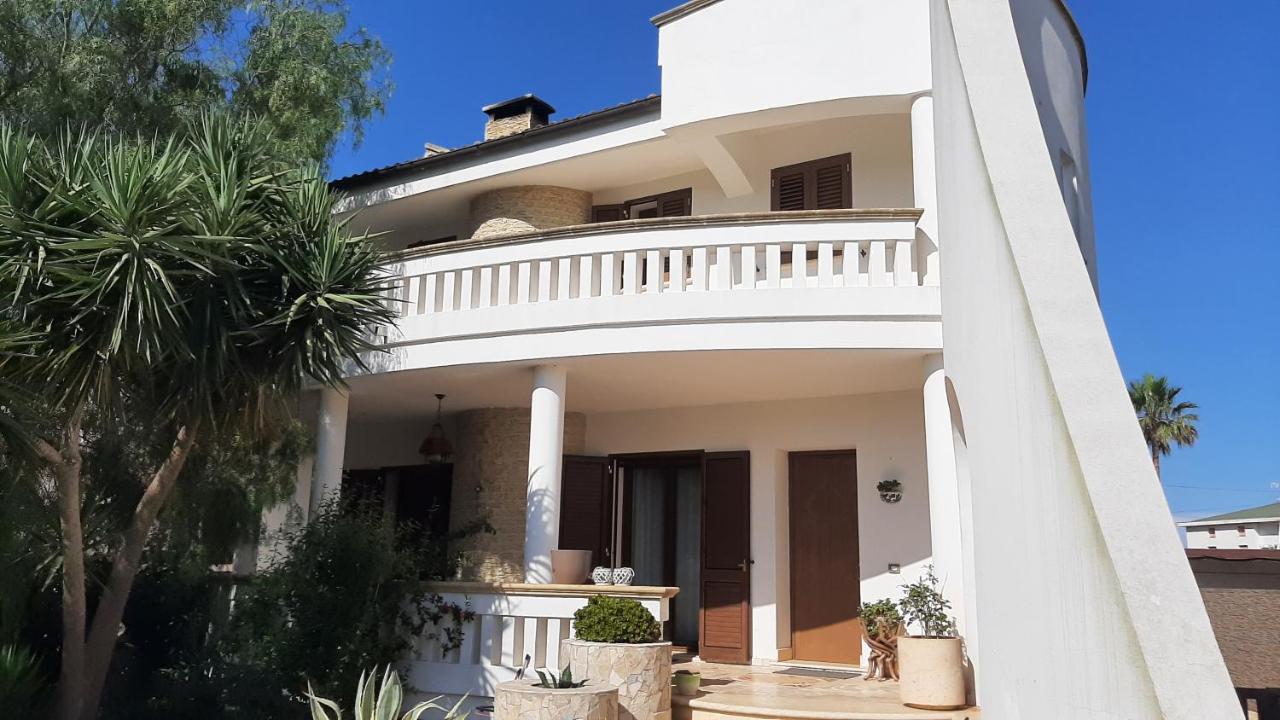 Casa Giulia Hotel Tiggiano Kültér fotó